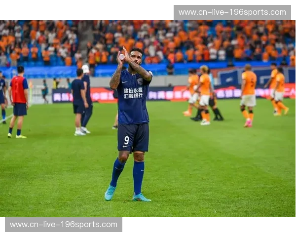 雄狮逐鹿，龙虎争霸：NBA东西部巅峰对决的千年恩怨与篮球荣光